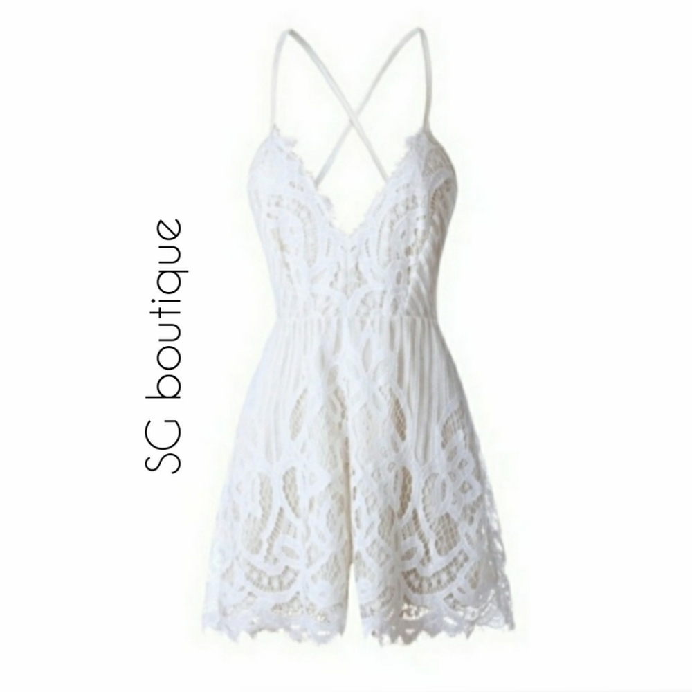 🆕⭐ Boho Beach Ivory white lace romper⭐ - Picture 2 of 5